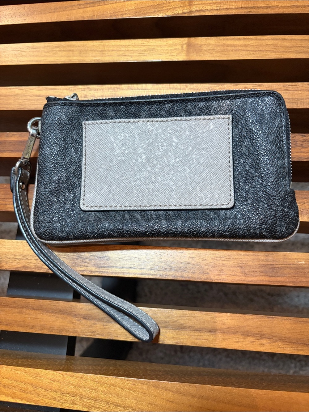 Michael Kors Wristlet Wallet